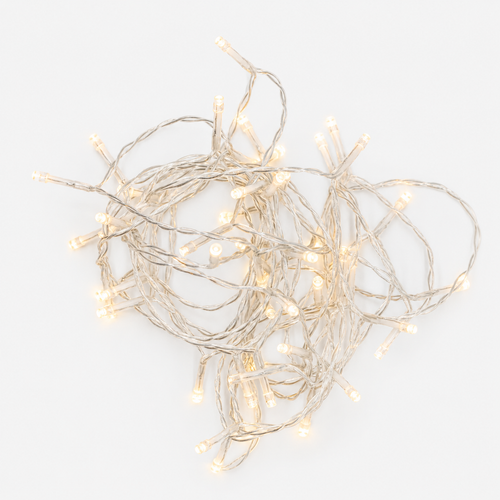 20er LED-Lichterkette auf hellem Hintergrund.