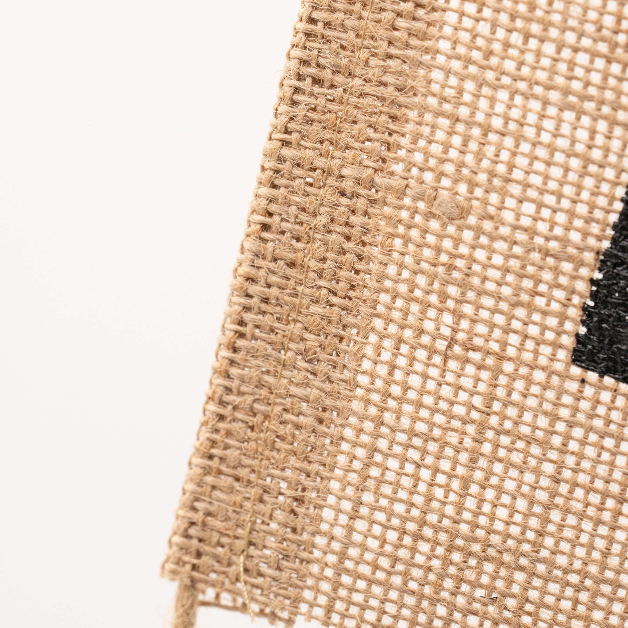 Jutewimpelkette "Happy Birthday"