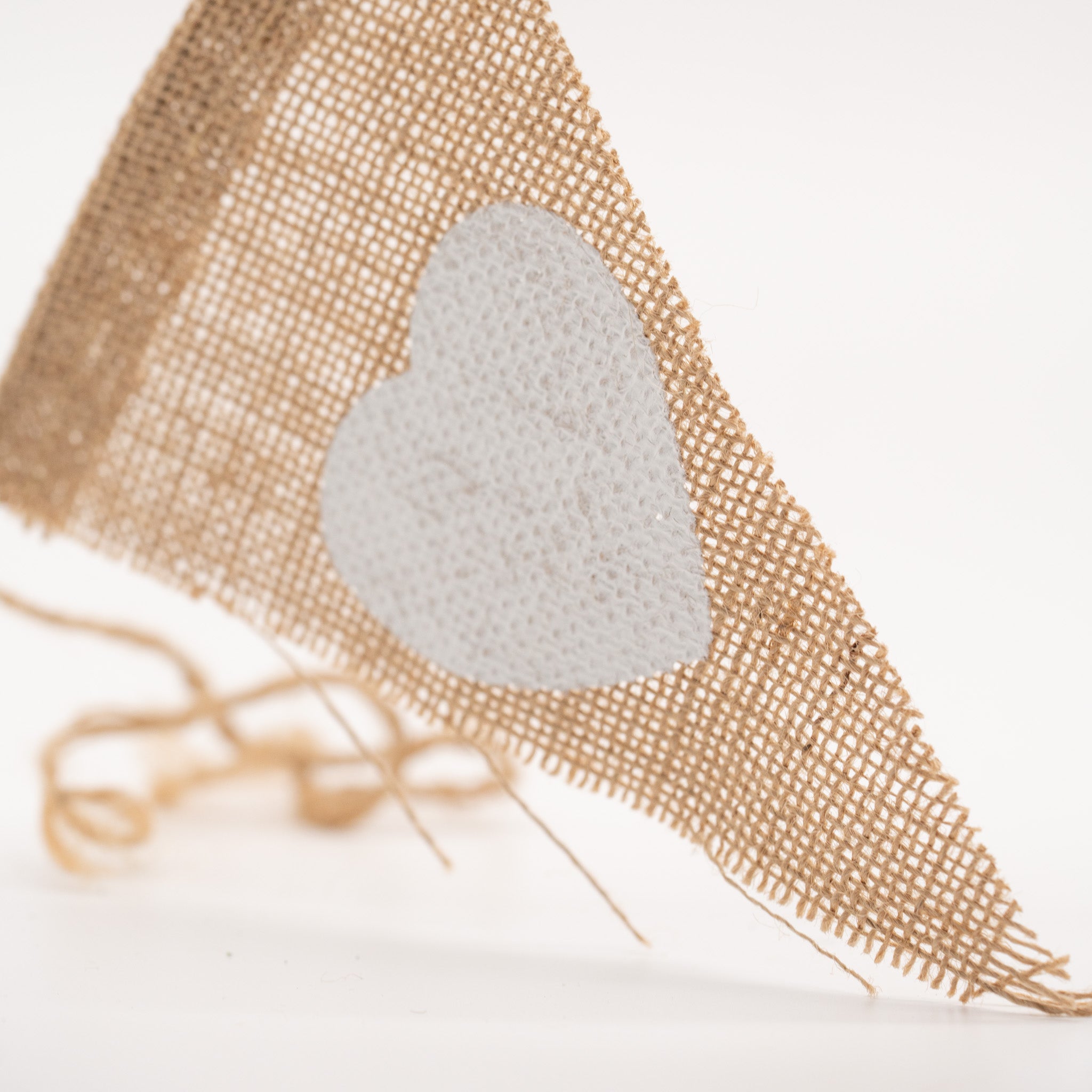 Jutewimpelkette "Herz"