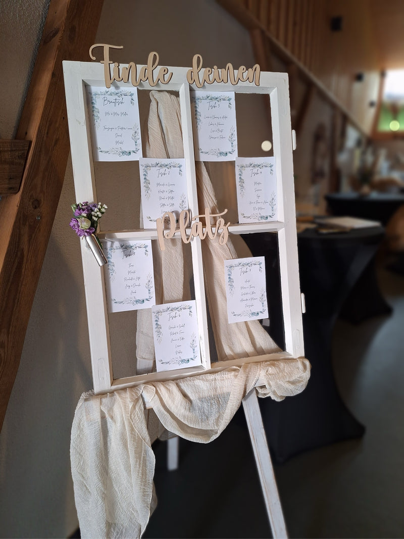 Sitzplan Hochzeit Scheune Dekoverleih Fulda Vintage Fenster Pampasgras rustikale Holzkisten Trockenblumen